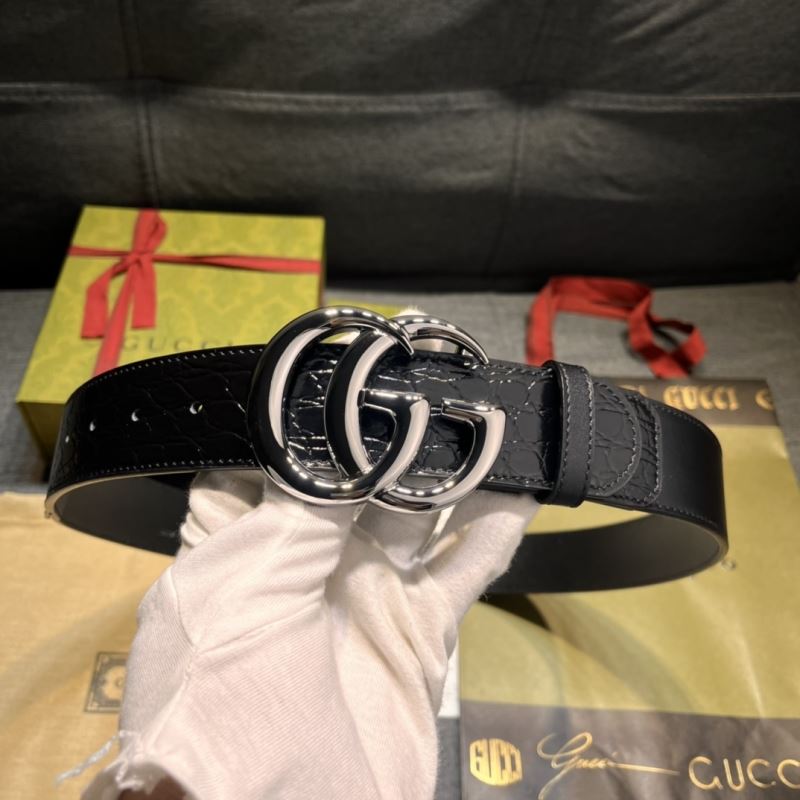 G*u*i belts